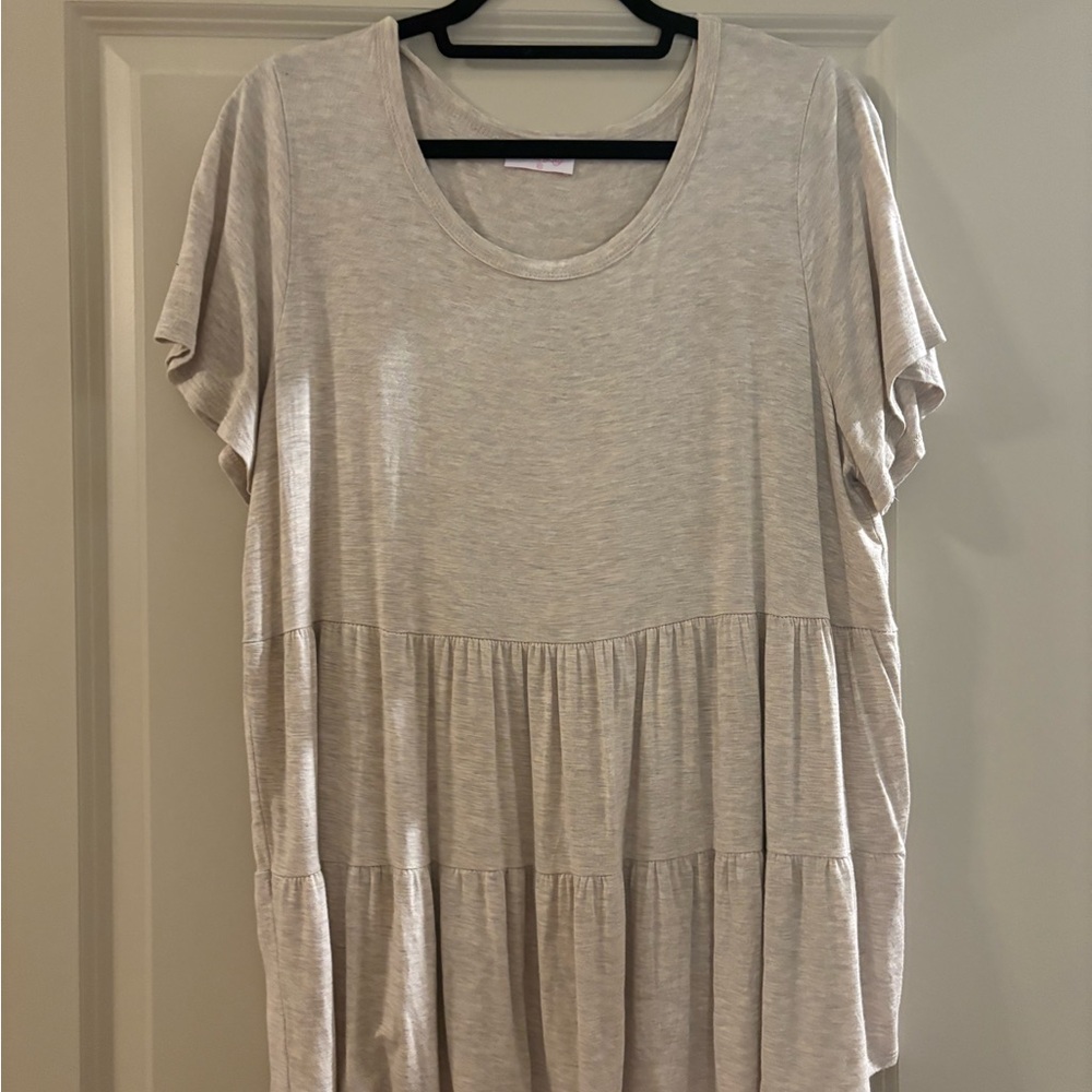Pink Lily Light Gray Tiered Short Sleeve Top